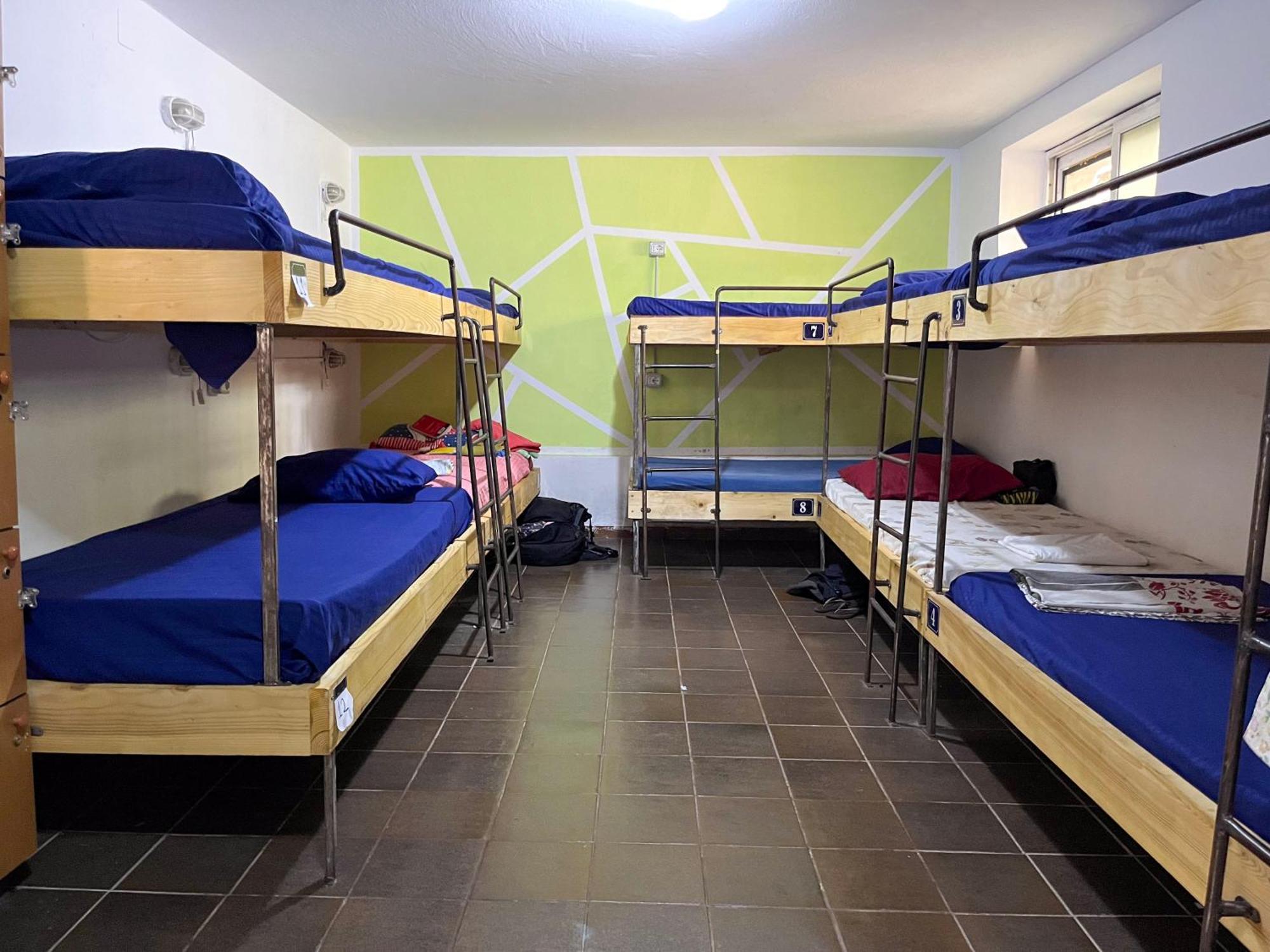 Milingona City Center Hostel Tirana Exterior photo