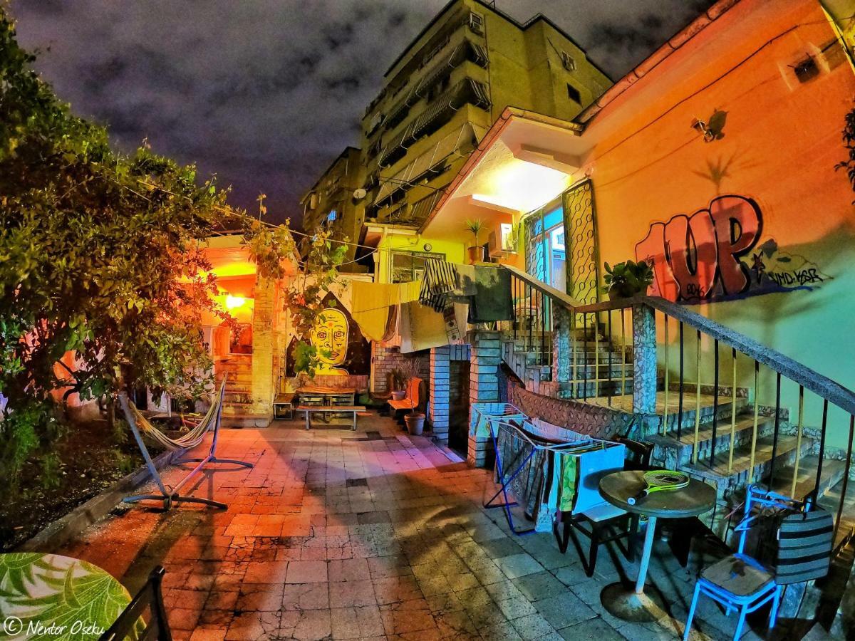 Milingona City Center Hostel Tirana Exterior photo